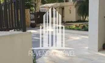 Imagem 6: Apto 3 dormitorios(sendo 1 suite) + 1 dorm servico(no momento home office)= 4 dormitórios