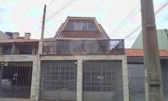 Imagem 2: Excelente Triplex à venda 04 dormitórios bem localizado no Xaxim - Curitiba - Paraná