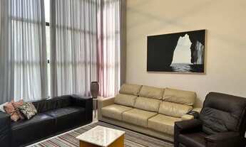 Imagem 7: Casa de condomínio para venda tem 400 metros quadrados com 4 quartos