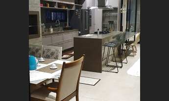 Imagem 3: Casa Térrea para venda tem 254m2 - 3 suítes, Jardim Itália - Cuiabá - MT