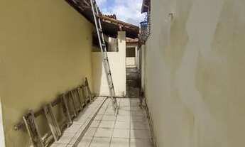 Imagem 2: Alugo casa no vinhais/ 3 quartos/ 2 banheiros/ 2 vagas/ dependência de empregada