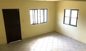 Imagem 2: Sobrado para venda tem 140 metros quadrados com 2 quartos em Centro - Camboriú - SC