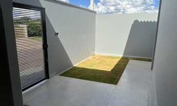 Imagem 2: CASA NOVA PARA VENDA 124 M2, 3 QUARTOS (1 SUÍTE), GARAGEM 2 CARROS, 360 M2 TERRENO, BROTAS