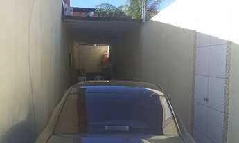 Imagem 2: Casa toda forrada 8 X 25 muito boa