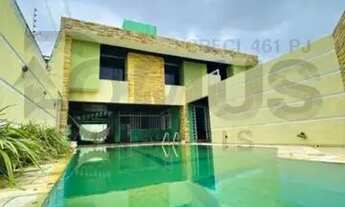 Imagem 2: Vendo Casa na Coroa do Meio . 4 Vagas de Garagem Em Ótima Localização