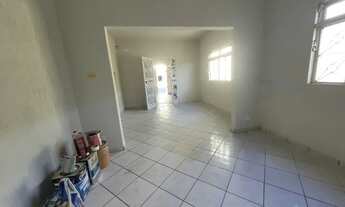 Imagem 6: Oportuniade Casa 3/4 sendo suite no Marta Helena