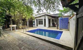 Imagem: Casa de Condomínio à venda com 258,00m²