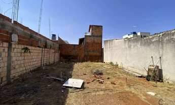 Imagem 4: Lote Murado na Fazendinha Quadra 2 com Água e Luz