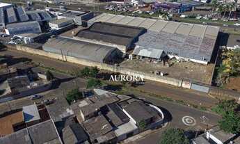 Imagem 2: Imóvel comercial com área construída de 6.817m², contando com mais de 100 vagas de estacio