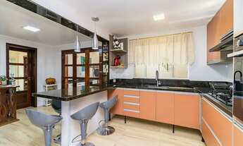 Imagem 16: Imóvel para venda possui 226 m² com 4 quartos em Tarumã - Curitiba - PR