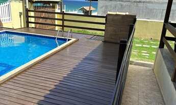 Imagem 2: ALUGO CASA TEMPORADA FIGUEIRA ARRAIAL DO CABO 4 quartos 2 suítes vista mar piscina pé na