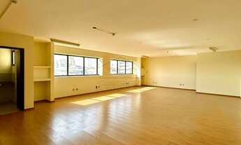 Imagem 2: AMPLA SALA COMERCIAL DE 80M² COM VAGA DE GARAGEM