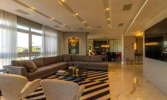 Imagem 4: Imóvel para venda possui 303 metros quadrados com 3 quartos em Agronômica - Florianópolis