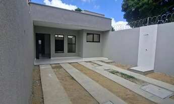 Imagem 5: Casa com três quartos sendo um suíte no Ancuri - 90m²