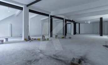 Imagem 6: Loja comercial com 420 m², com 02 banheiros