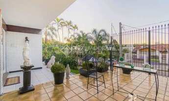 Imagem 6: Linda casa com piscina no Três Figueiras