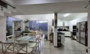 Imagem: Casa com 3 quartos à venda, 158 m² por