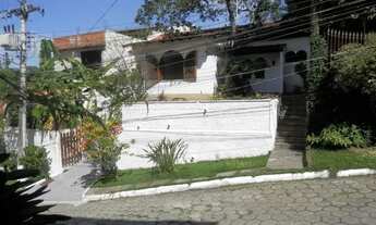 Imagem: Casa com 5 dormitórios à venda, 210 m²