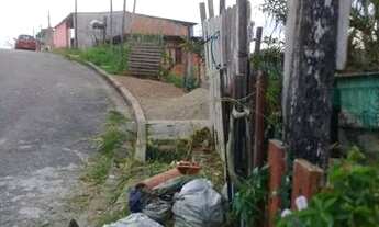 Imagem 3: Casa de aluguel 4 comodos e o banheiro