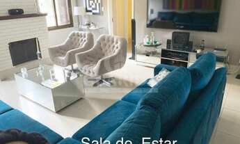 Imagem 2: Casa 3 Dormitórios, 2 suítes, 3 Vagas no Planalto - Porto Alegre - RS