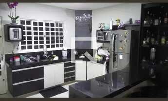 Imagem 5: Casa à Venda - Parque das Águas, 2 Quartos, 180 m2