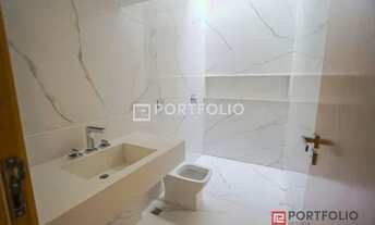 Imagem 2: Casa de condomínio sobrado para venda possui 485 metros quadrados com 4 quartos