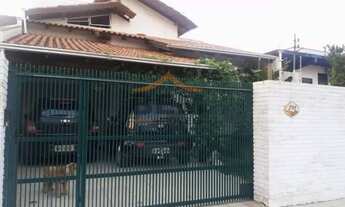 Imagem: Casa com 4 dormitórios à venda, 222 m²