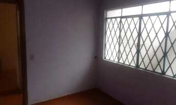 Imagem 2: Casa térrea em Osasco, bairro Cipava, 60m², 1 quarto, banheiro, sala, cozinha, 4 vagas de