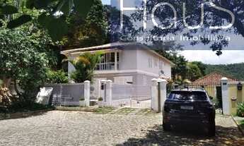 Imagem: Maravilhoso imóvel em Nogueira para morar