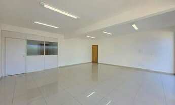 Imagem 3: Locação Galpão / depósito com 3 vagas na garagem