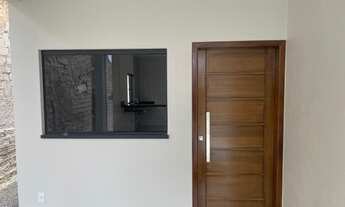 Imagem 3: Casa Recém-Construída à Venda