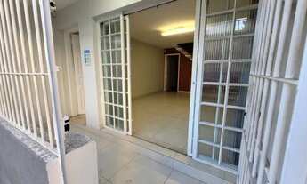 Imagem 2: Casa para aluguel possui 160 metros quadrados com 4 quartos em Vila Hamburguesa - São Paul