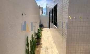 Imagem 7: Apartamento porteira fechada, térreo com área privativa no Bessa