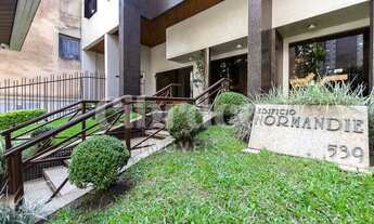 Imagem 2: Apartamento de 250,53m², com 4 quartos, no Rebouças - Ed. Normandie