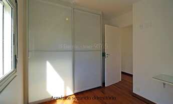 Imagem 14: Apartamento claro, repleto de armários, andar alto, loclização nobre