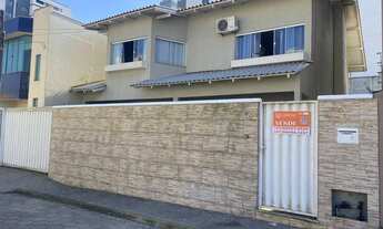 Imagem: Sobrado para venda no Centro - Navegantes