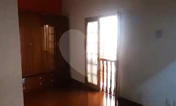 Imagem 5: Linda sobrado da Serra Da Cantareira com 3 amplos dormitórios sendo 1 suíte ampla com clos