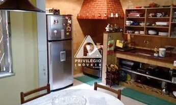 Imagem: Casa de 5 quartos disponível para venda