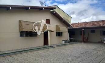 Imagem 2: Casa à venda, 5 quartos, 6 vagas, Residencial e Comercial Vila Verde - Pindamonhangaba/SP