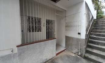 Imagem 2: Casa para aluguel com 42 metros quadrados com 2 quartos em Granbery - Juiz de Fora - MG