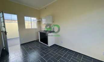 Imagem 2: Casa para aluguel com 1 quarto em Vila Nova Botucatu, excelente ponto na cidade