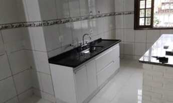 Imagem 7: Sobrado para aluguel possui 180 metros quadrados com 2 quartos