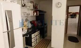 Imagem 2: Apartamento porteira fechada, térreo com área privativa no Bessa