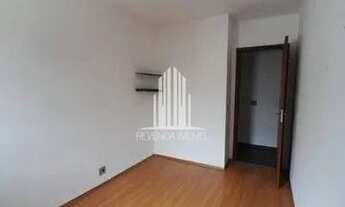 Imagem 4: CASA ASSOBRADADA À VENDA COM 3 QUARTOS 1 SUÍTE - 2 BANHEIROS - QUINTAL E CHURRAQUEIRA NO J