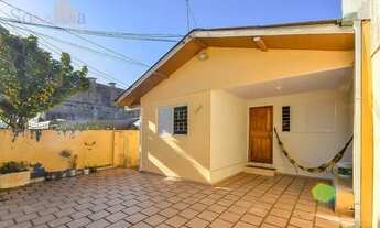 Imagem 5: Terreno com 02 residências e edícula, à venda por R$ 380.000 - Sítio Cercado - Curitiba/PR