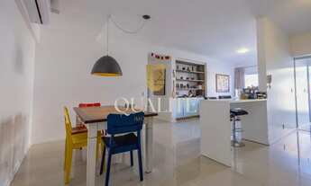 Imagem 7: Apartamento pé na areia, área privativa de 112m², 3 dormitórios (1 suíte), 2 vagas de gara