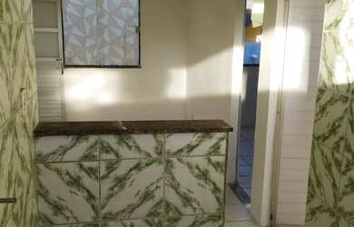 Imagem 3: Aluga-se Kitnet na Baixa de Quintas