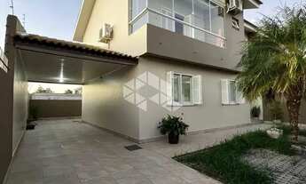 Imagem 3: Casa de 3 dormitórios com suíte no Bairro Tomazetti