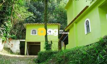 Imagem 4: Lote Residencial 2.240 m² em Taquara, RJ Vende-se com 5 vagas e amplo gramado