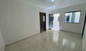 Imagem 2: Casa fundos um Quarto QNE 04 Taguatinga Norte